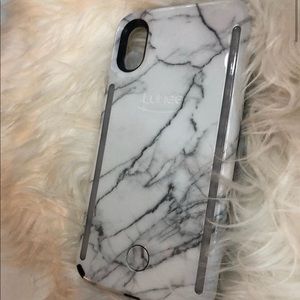iPhone X Lumme marble selfie lighting case